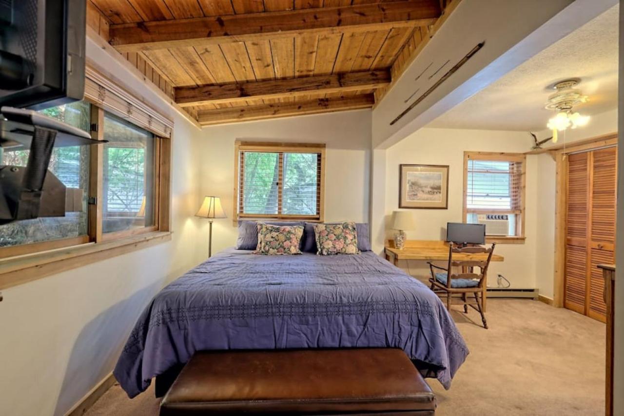 Hannahs Perch On Lake Burton With Private Top Patio And Bottom Dock Clayton Exterior foto
