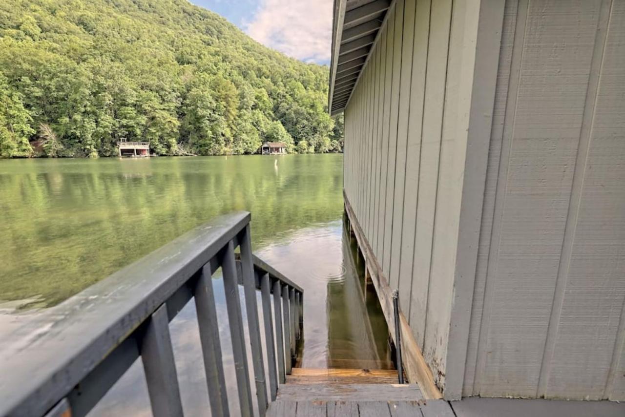 Hannahs Perch On Lake Burton With Private Top Patio And Bottom Dock Clayton Exterior foto