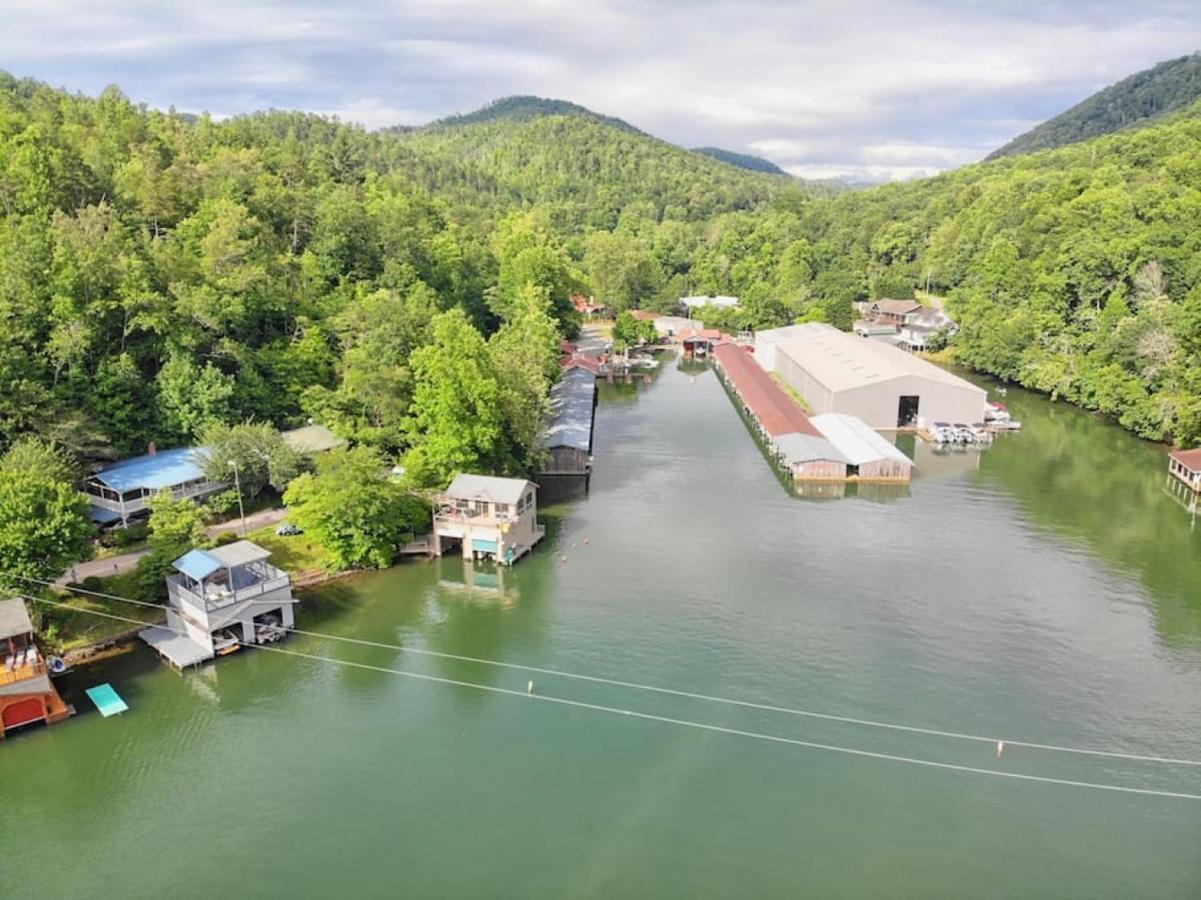 Hannahs Perch On Lake Burton With Private Top Patio And Bottom Dock Clayton Exterior foto